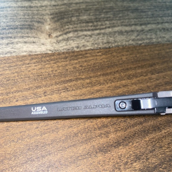 Oakley Sunglasses - Picture 2 of 2